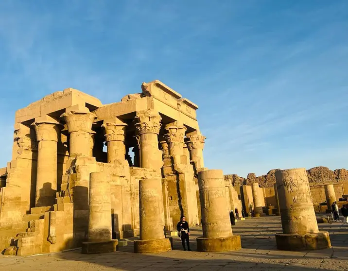 Private  Best Day Tour To Aswan Abu Simbel Temple .